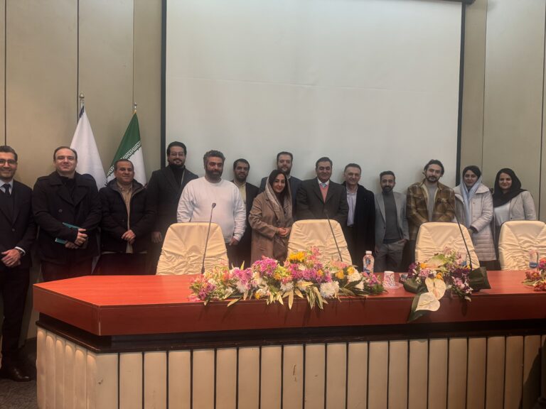 دوره جامع دیجیتال مارکتینگ؛ آموزش صفر تا صد بازاریابی دیجیتال 12 همایش دیجیتال مارکتینگ سازمان مدییت صنعتی دکتر مهریزدان