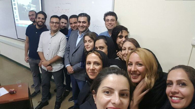 دوره جامع دیجیتال مارکتینگ؛ آموزش صفر تا صد بازاریابی دیجیتال 26 دوره دیجیتال مارکتینگ دکتر مهریزدان سازمان مدیریت صنعتی تهزان