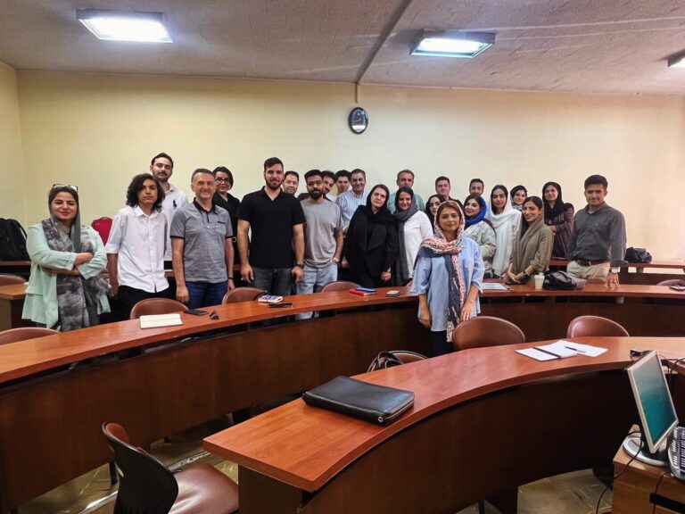دوره جامع دیجیتال مارکتینگ؛ آموزش صفر تا صد بازاریابی دیجیتال 40 دوره دیجیتال مارکتینگ دکتر مهریزدان